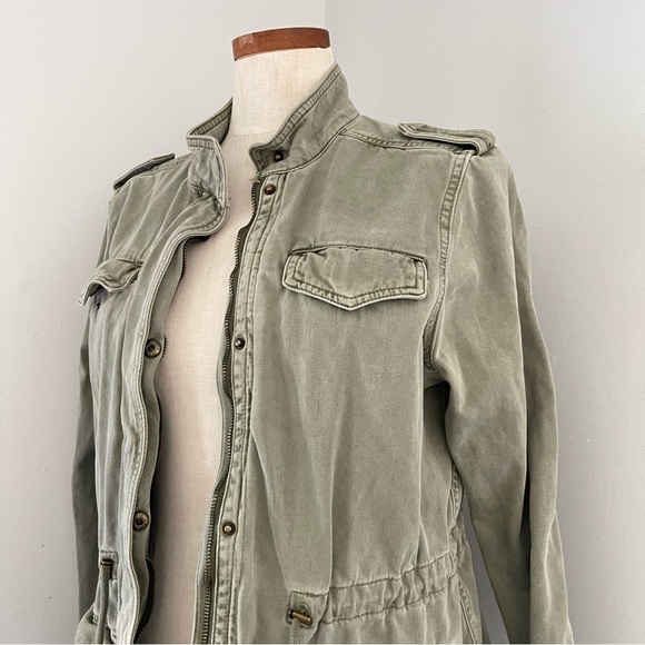 Lucky Brand Army Green utility jacket with pockets size medium preowned - Picture 2 of 4